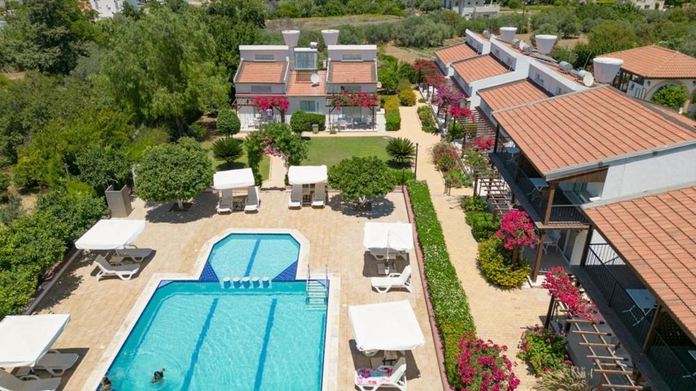 Hotel Citrus Tree Gardens Karavas  Exterior foto