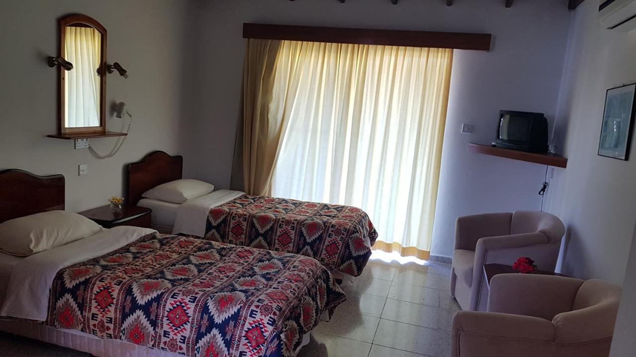 Hotel Citrus Tree Gardens Karavas  Exterior foto