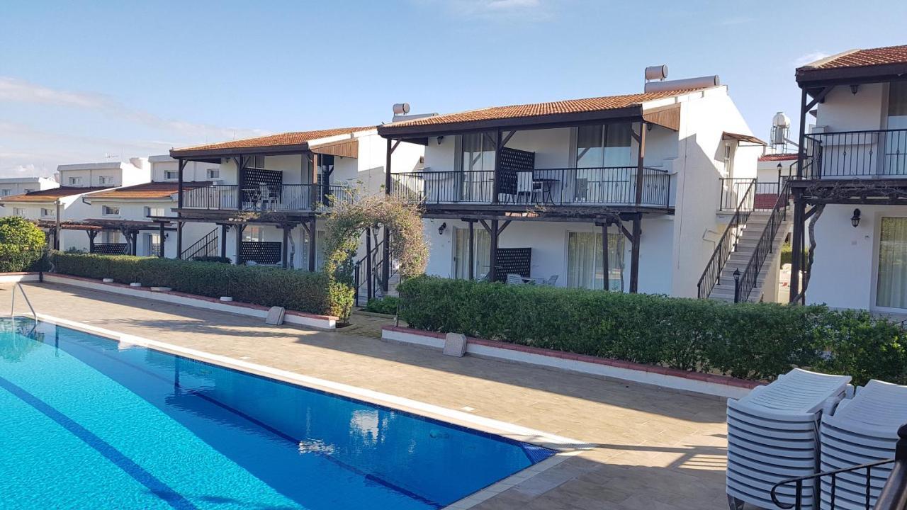 Hotel Citrus Tree Gardens Karavas  Exterior foto